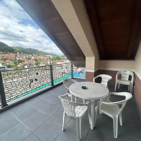 Prenj 1 I 2 Centar Apartment *